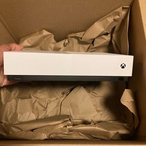 xbox one s like new condition